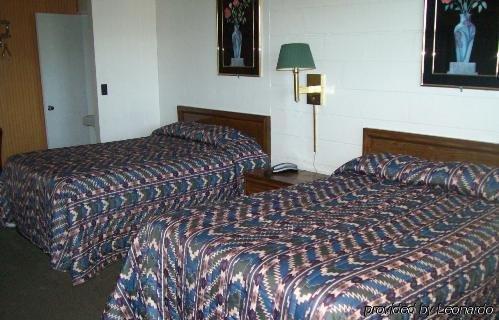 Budget Inn Christiansburg Δωμάτιο φωτογραφία