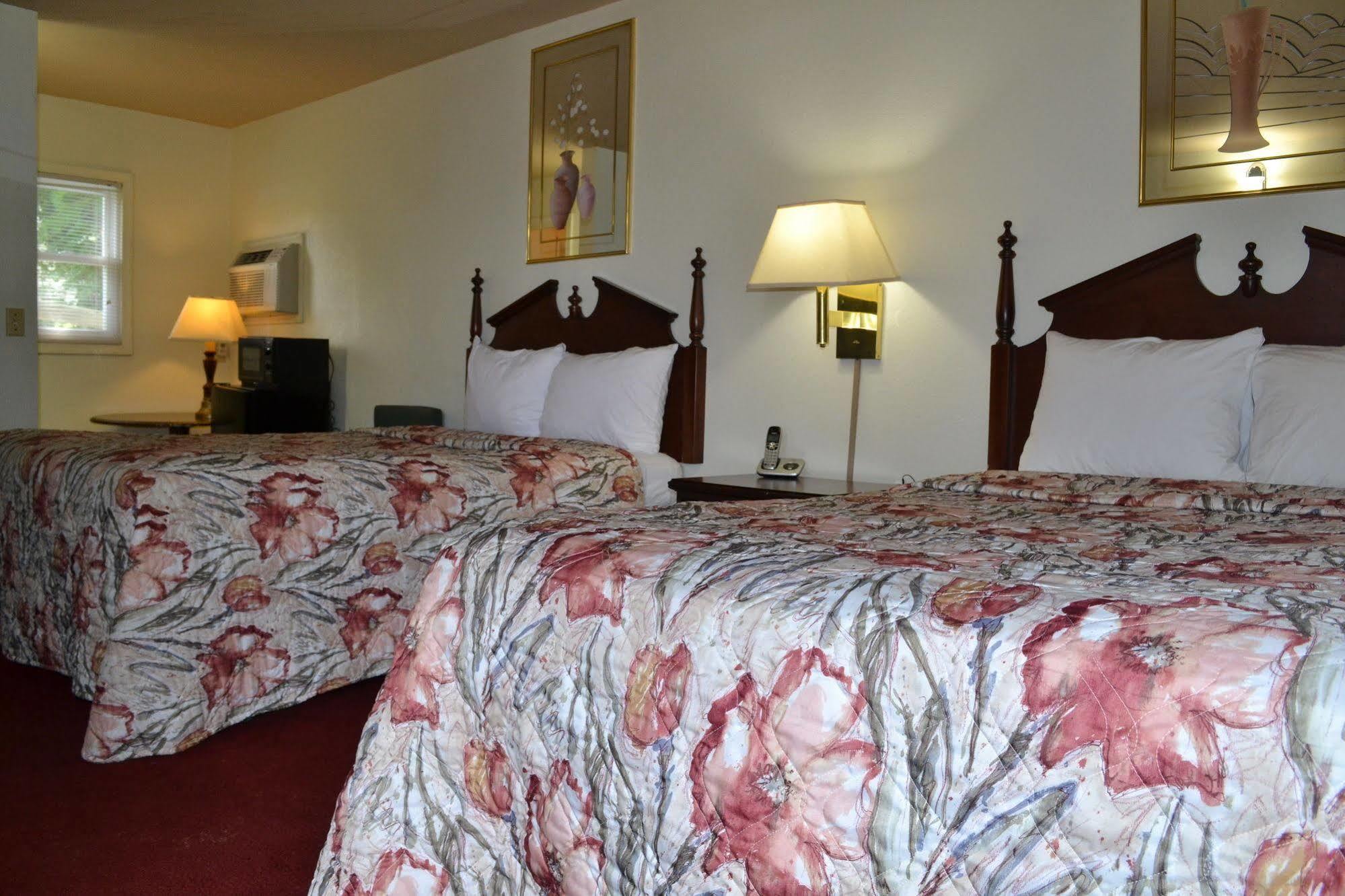 Budget Inn Christiansburg Εξωτερικό φωτογραφία