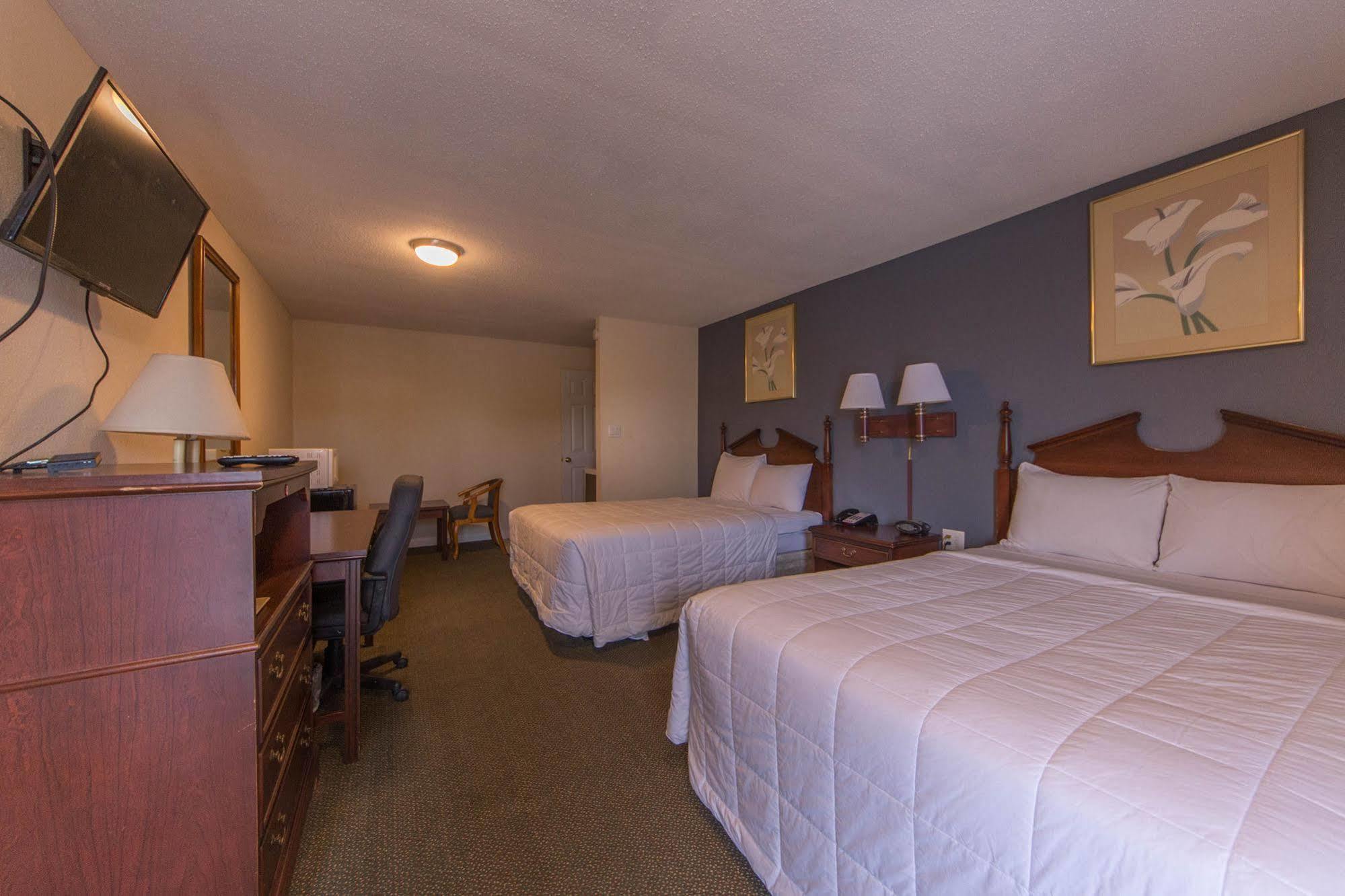 Budget Inn Christiansburg Εξωτερικό φωτογραφία